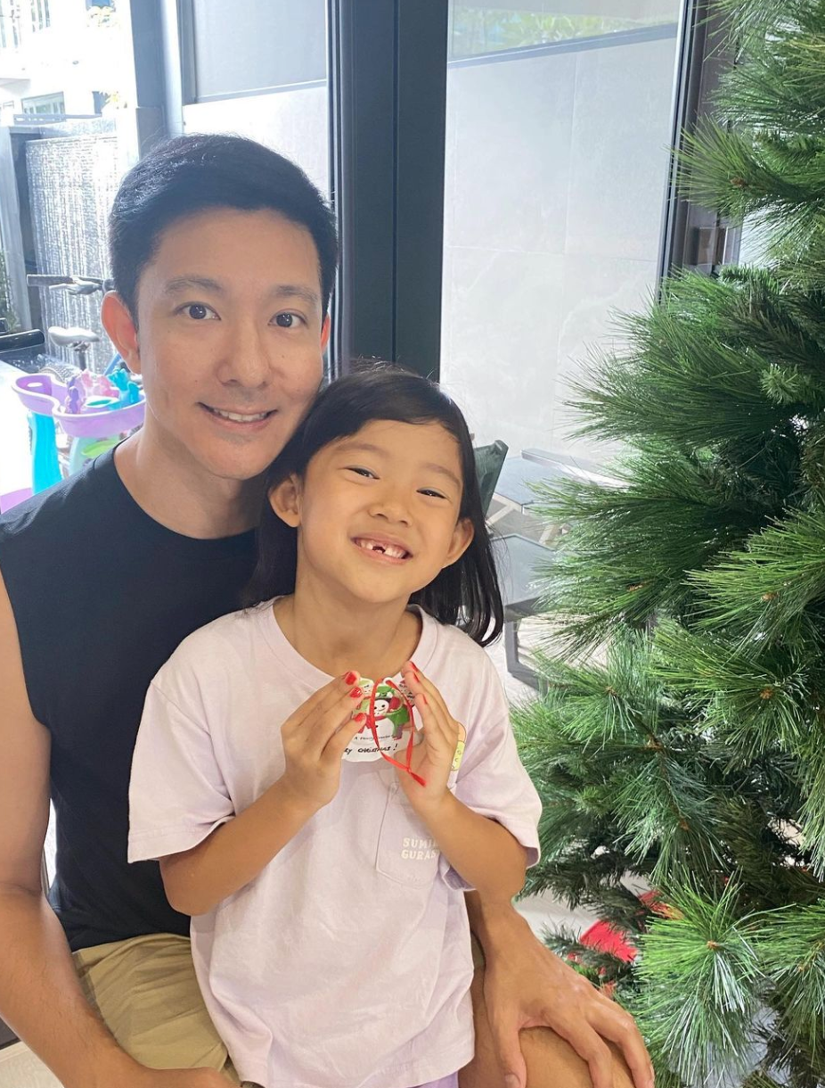 立威廉無法接受網友的言行,怒不可遏的他立即用中英文對照的長文還擊。