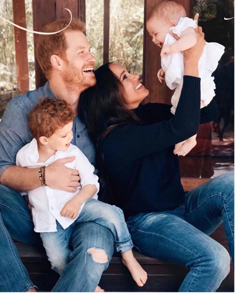 有傳哈里王子難忍太太將家事擺上枱。