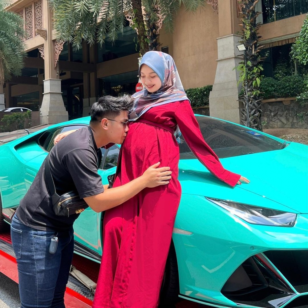 大馬年輕女企業家Yuni為答謝丈夫照顧，砸重金送跑車。