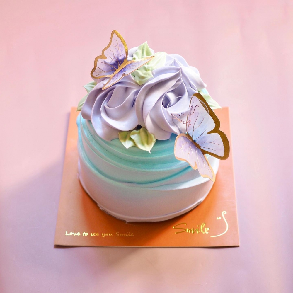 Smile yogurt & dessert bar母親節系列蛋糕「Rose for U」。