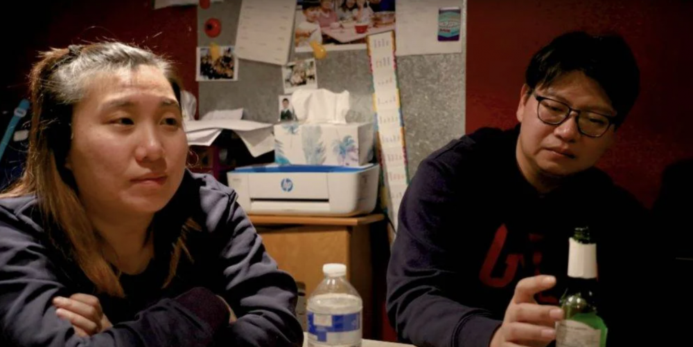 夫妻現時為生活上的各種問題而衝突不斷，兩人在節目的尾聲更笑言將來可能會離婚。