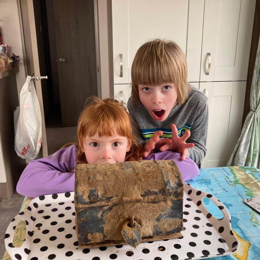 Jennie的孩子認為媽媽要暴富了。