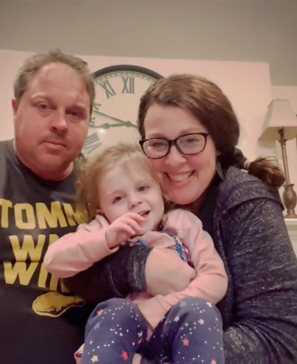 Kris不時在社交平台上分享她與女兒相處的片段。