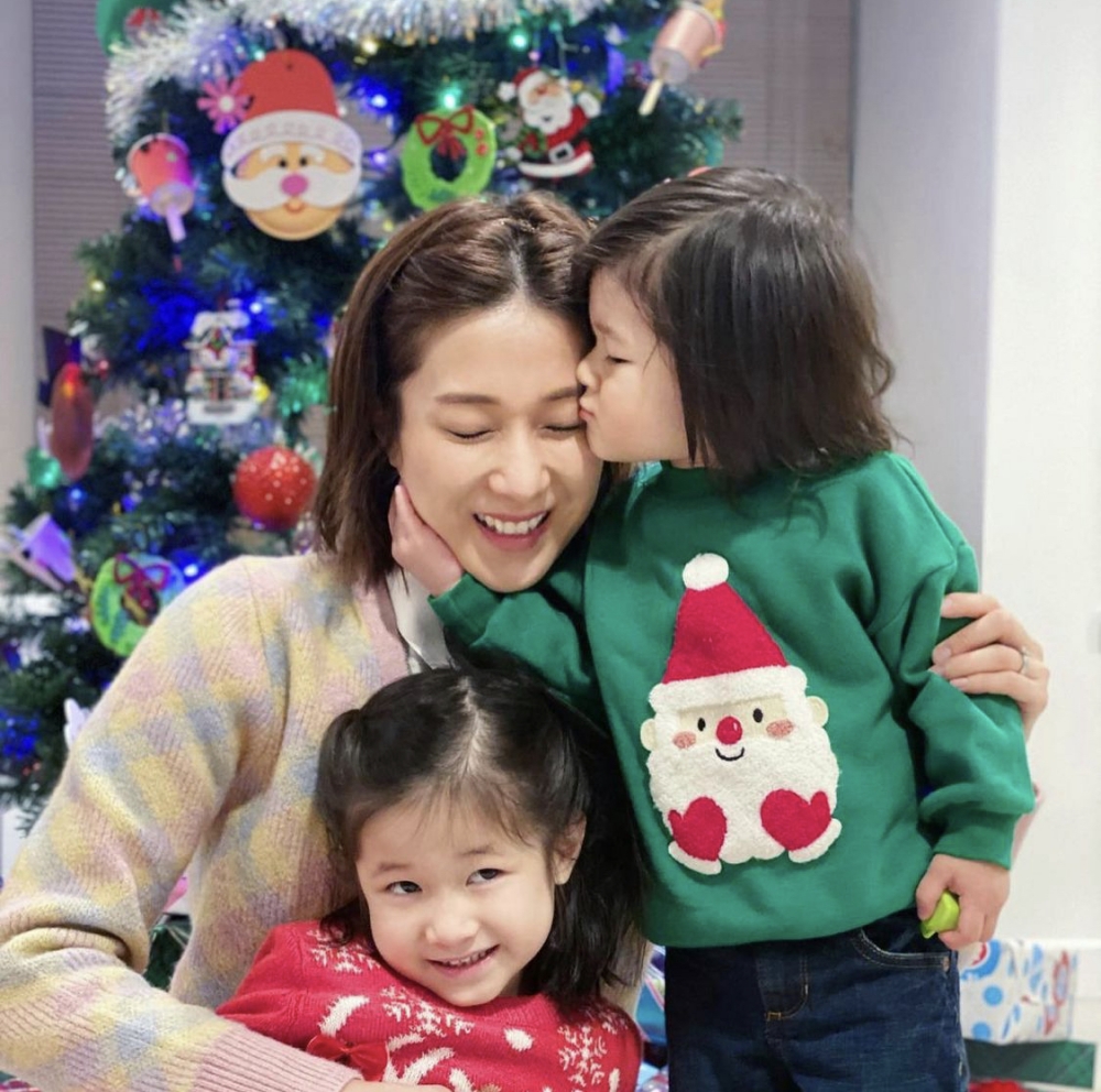 她發現在家分娩對產婦和孩子都有好處。