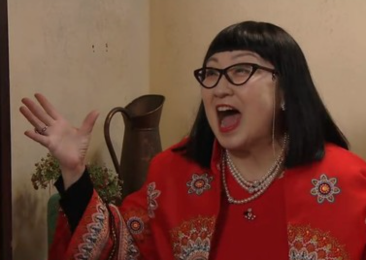 女生由細到大經常聽到親戚取笑她父親不好好讀書,所以才要去做地盤工。