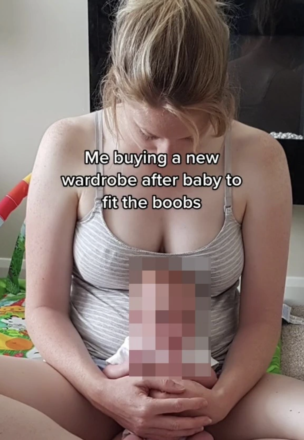 英國一名母乳媽媽產後身材出現巨大變化。