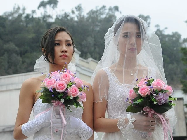 事主的婚姻由父母撮合。