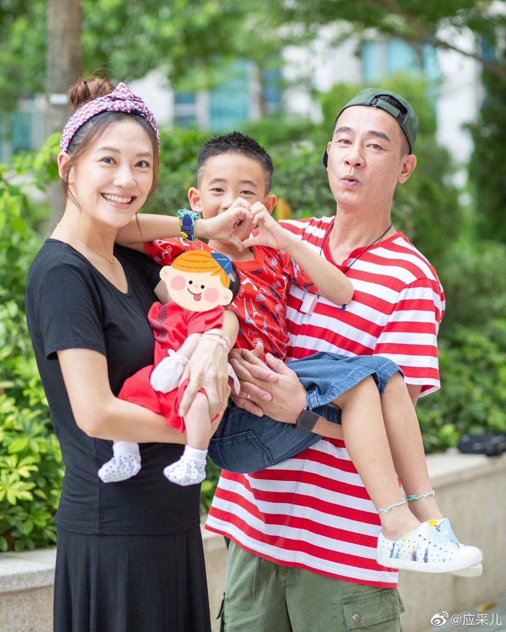 應采兒是娛樂圈中出名的「虎媽」。