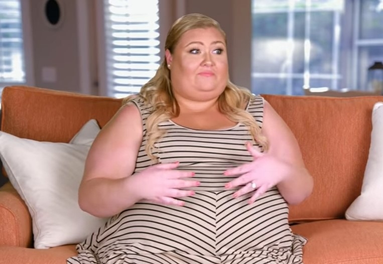 35歲的Kristin一直深受肥胖症困擾，最胖時更是達到322磅。