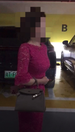 丈夫在停車場捉姦拍片。