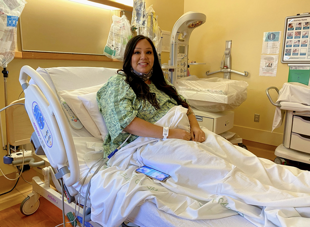 美國加利福尼亞州的34歲婦女，Andrea在五年前被診斷出罹患子宮內膜異位症，同時出現輸卵管堵塞，難以懷孕。