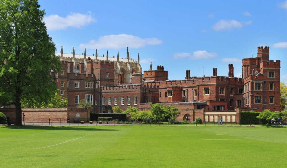 私立寄宿男校推薦1:Eton College