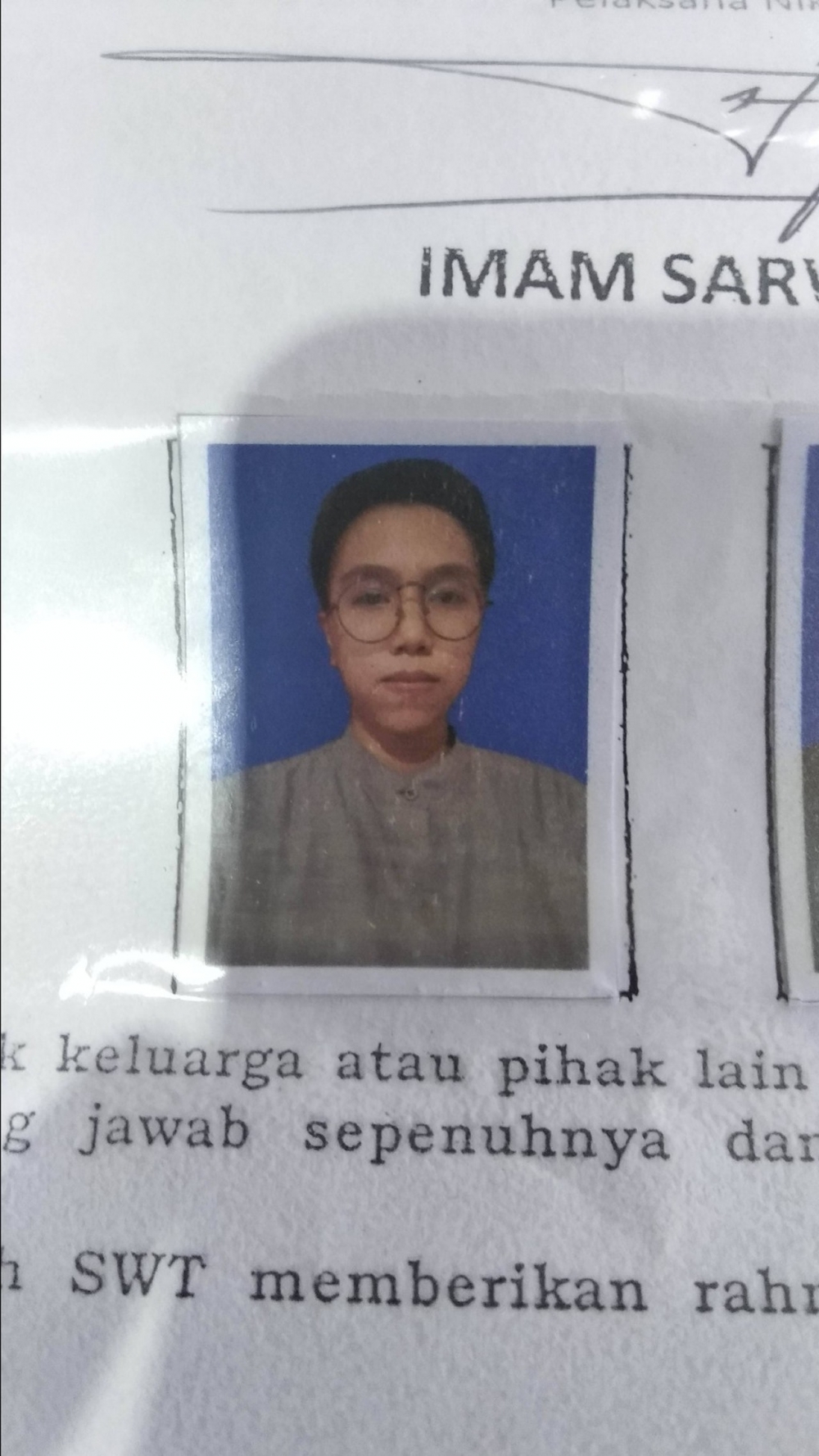 人妻的媽媽因一疑點揭發女婿是女人。