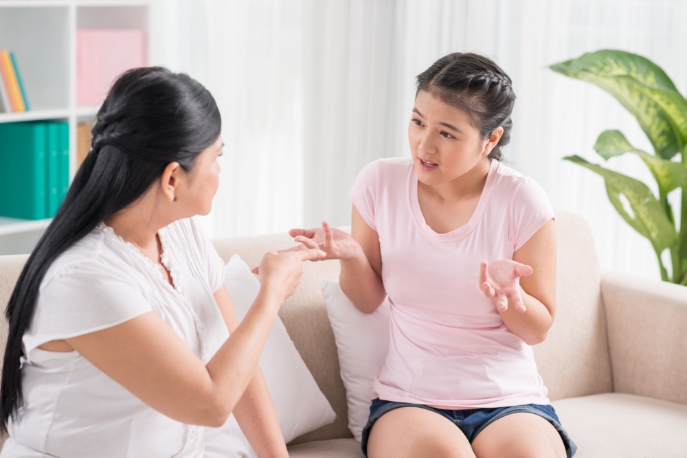 現年16歲的二女亦終得知自己的身世,獲悉事實真相的她亦堅決明言拒絕幫助一個狠心拋棄她的媽媽。