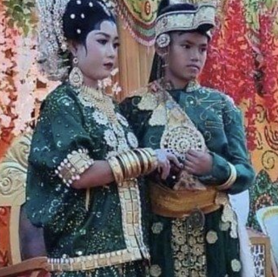 印尼早前一場婚禮在網上引起熱議，原因是結婚的新郎及新娘只有年僅15歲及16歲。
