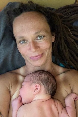 Josy過去擁有不好的順產經驗，因此想要回歸自然。