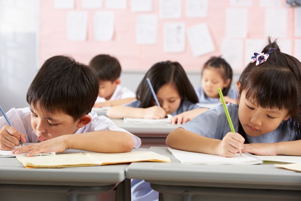 香川小學正式廢除派發成績表的制度