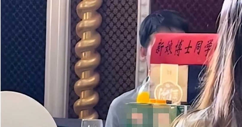 不過也有網民認同新娘做法,表示和相熟的朋友一桌更自在。