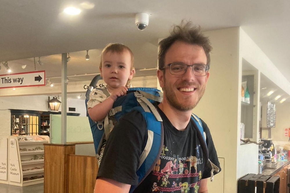 新手爸爸Jack申請4日工作制成功,獲得更多時間和兒子相處。