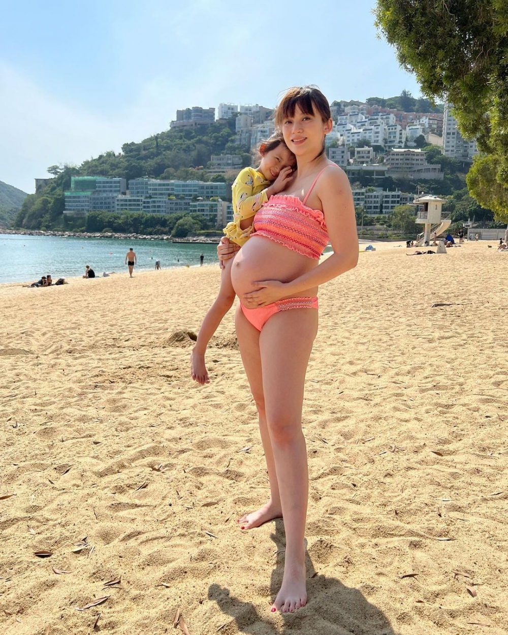 Yan指囡囡出世時,非常非常愛她