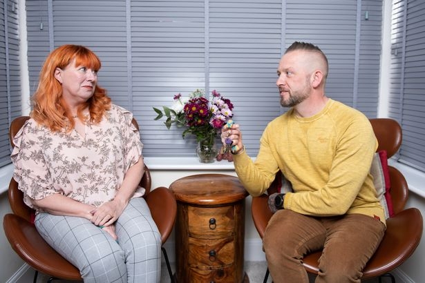 婚後分居保證Claire每次見到丈夫都會心動。