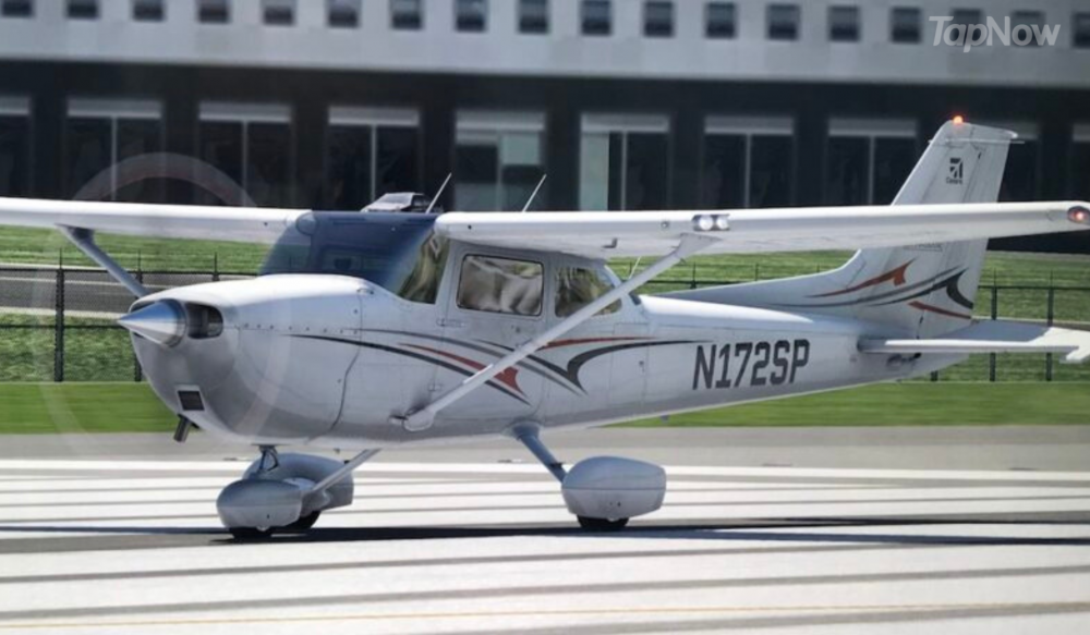 模擬駕駛飛機型號: 賽斯納 Cessna C172 單引擎定翼機