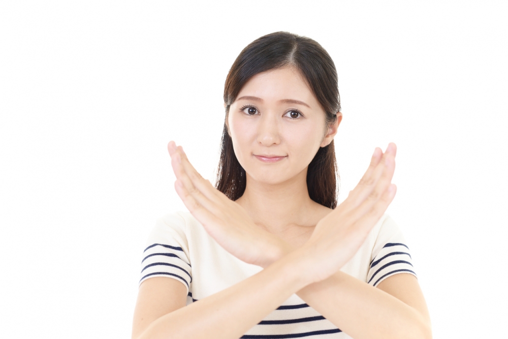 民宿老闆娘最終屈服道歉﹐但網民仍表示不滿意。