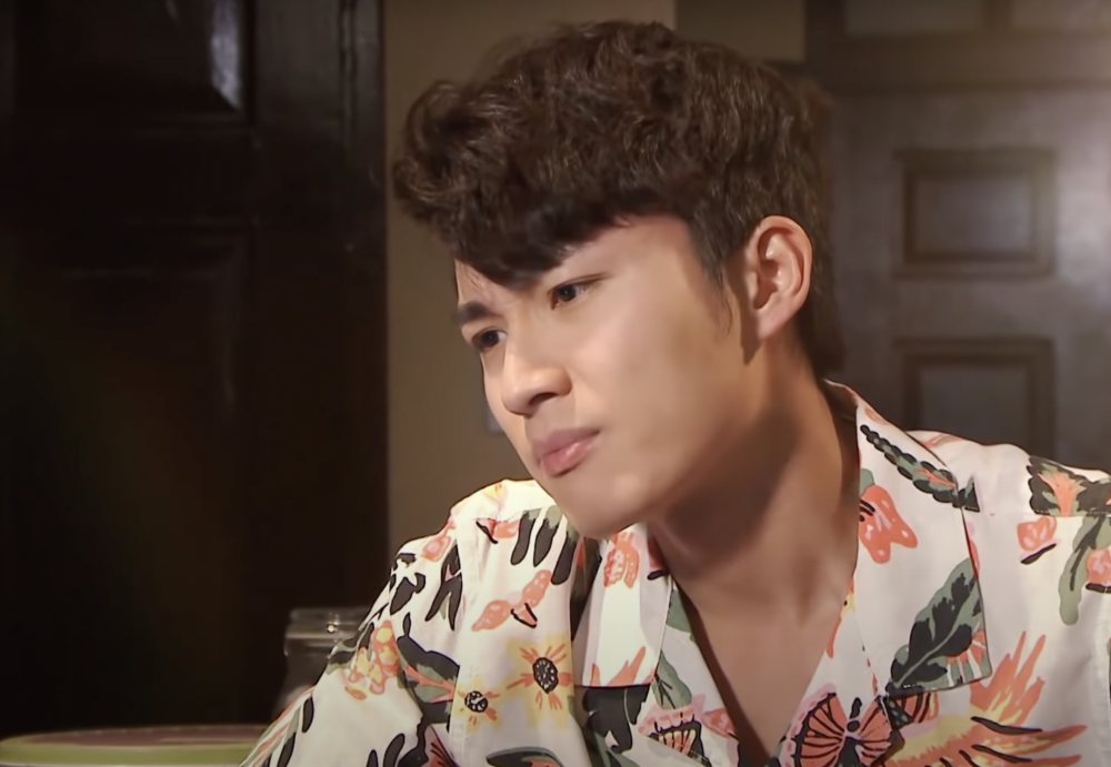 發現真相的兒子相當崩潰。