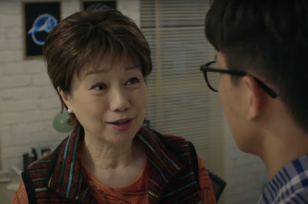 男子不想辜負父母的心意，只好收下牲口。