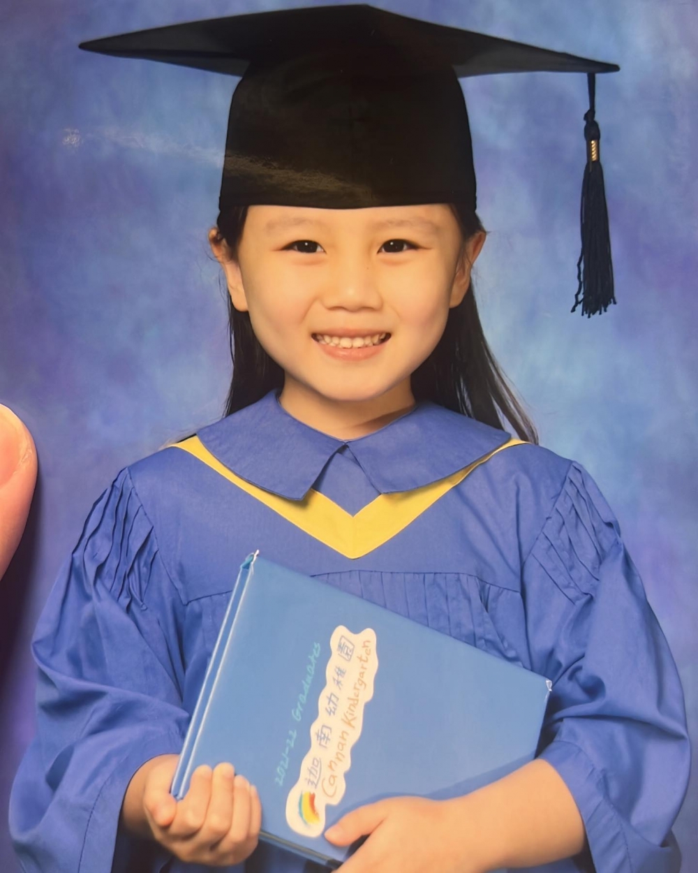 現實中的「瑤瑤」,與劇中人都是幼稚園學生