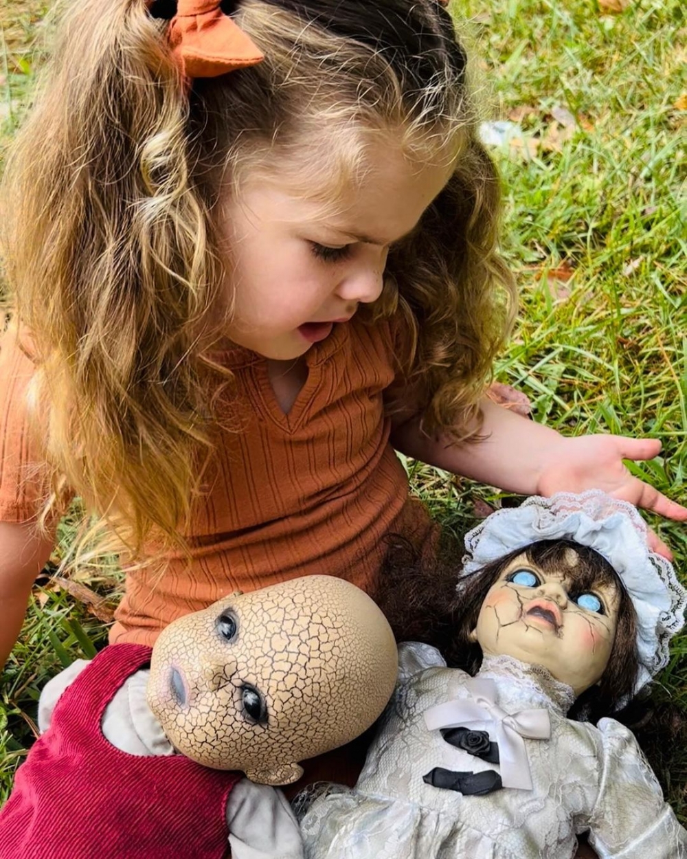 Chloe的新朋友，Briar兩個都很照顧。