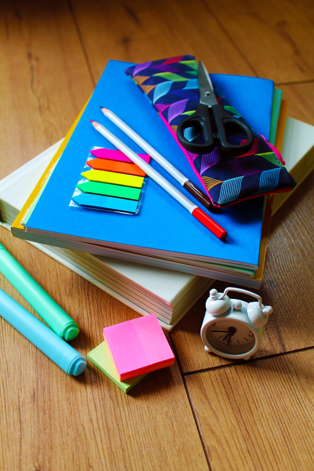 家長指現時每天都有8份功課