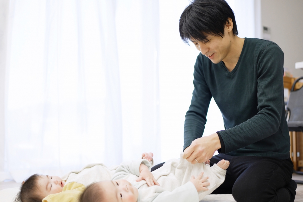雙胞胎目前由女子男友負責撫養。