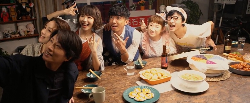 女兒望家人盡快康復，彌補她一次完美的中秋烤肉