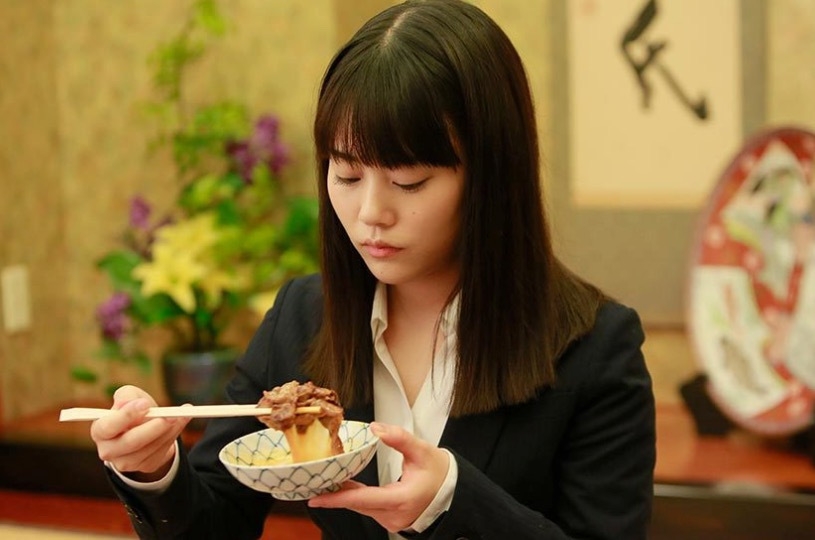 女子因為獨自打邊爐而遭到陌生人揶揄。