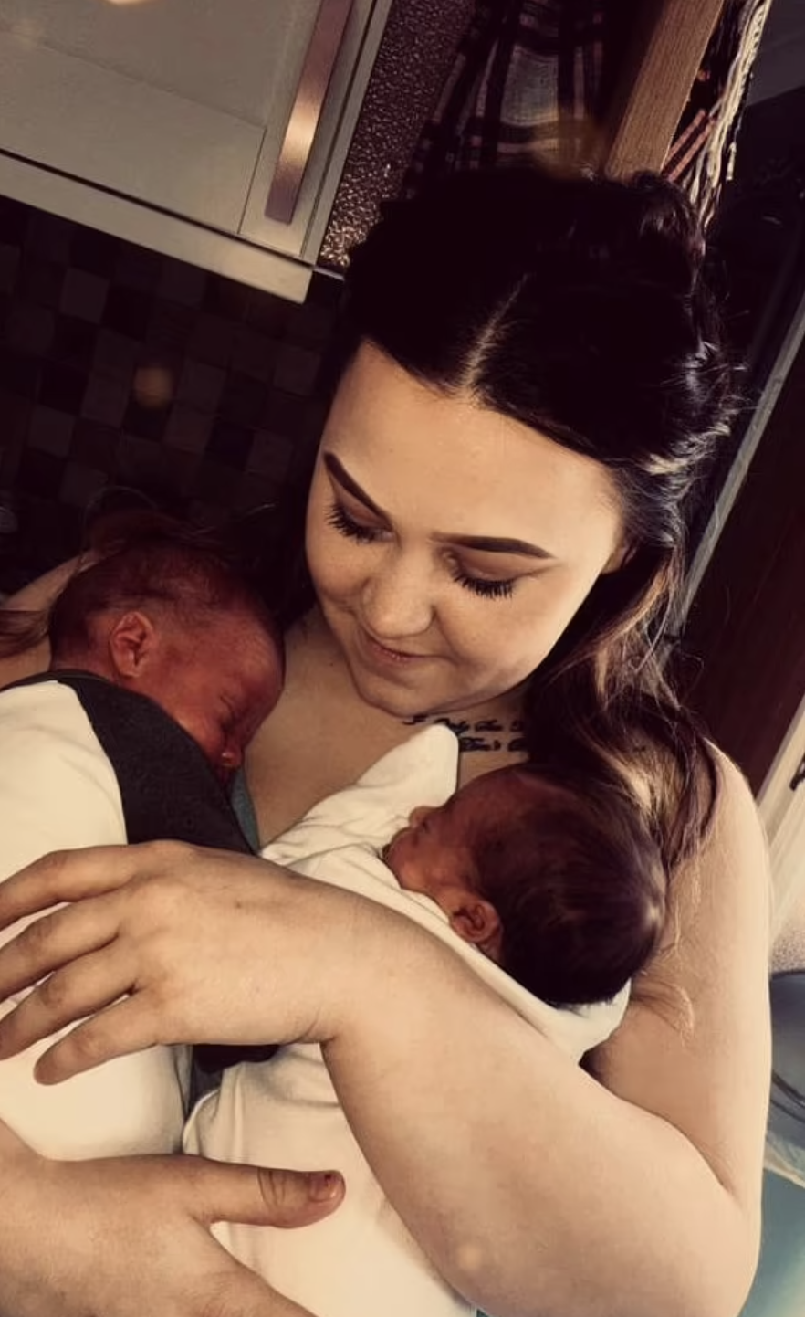 母天生擁有雙子宮雙陰道罕有懷上雙胞胎醫生指機率只有5000萬分之一