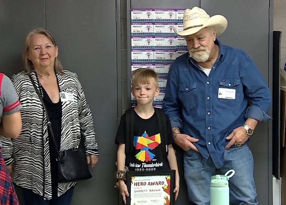 Brown多得父親教導，懂得急救知識