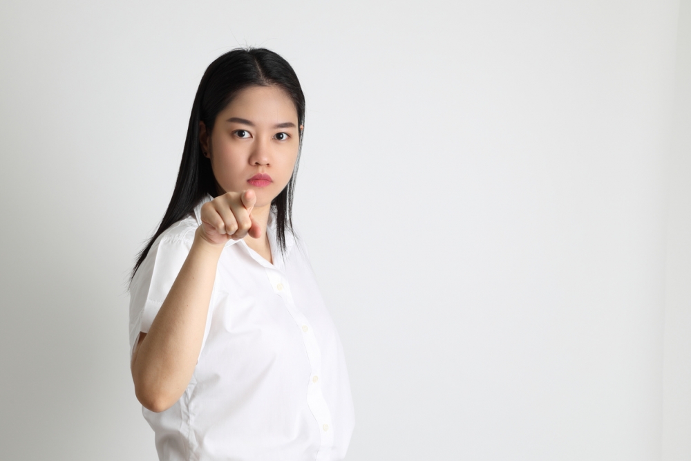 網民說只有自己可以幫自己。