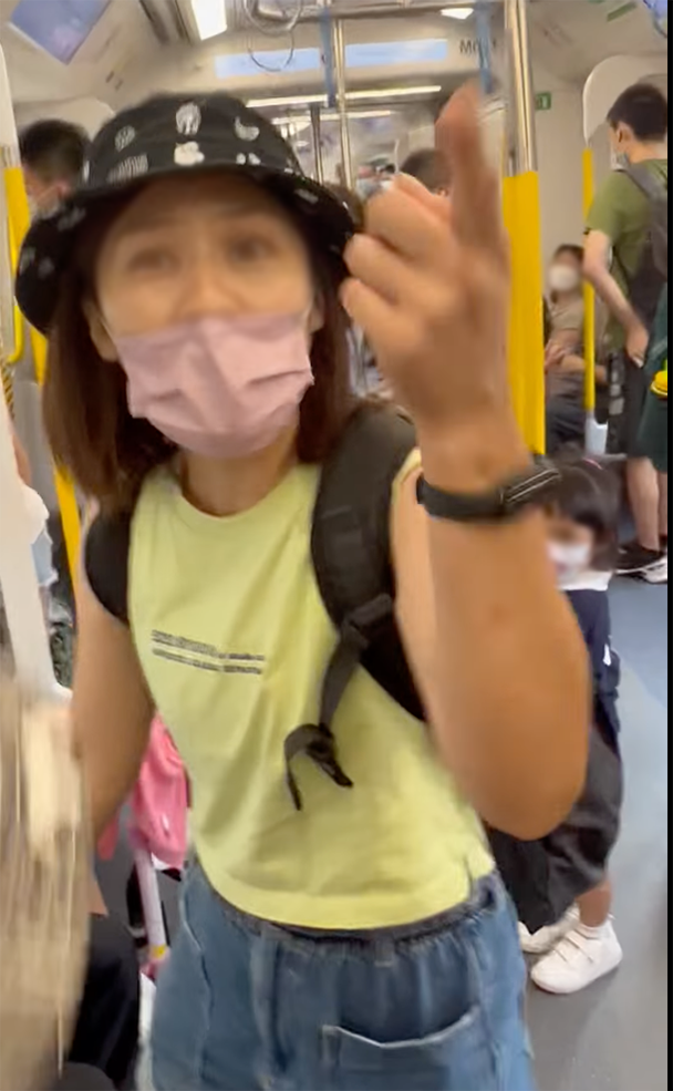 旁人質疑兩名母親為大陸人