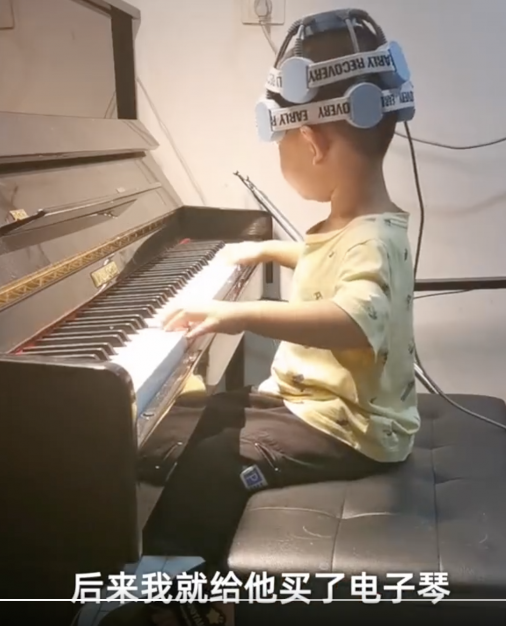 4歲的佐佐從小只對音樂有興趣。