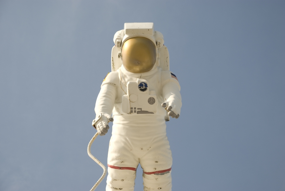 男子自稱在國際太空站工作，並需要籌備火箭降落費。