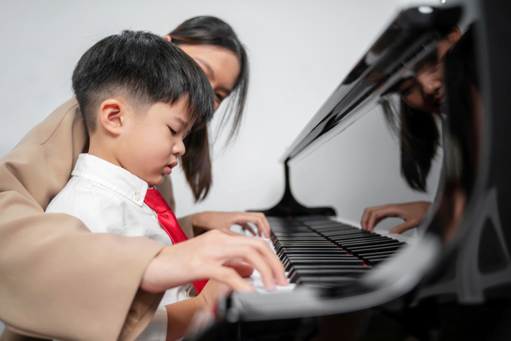 佐佐媽媽說會為兒子尋找合適的鋼琴老師。