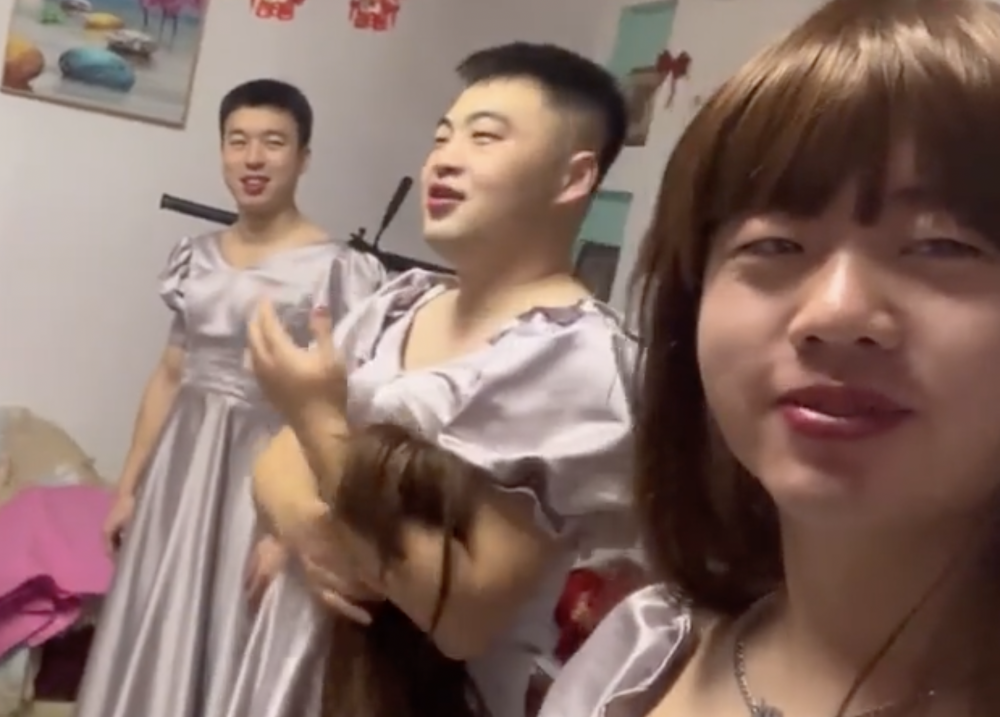 新郎一個電話便找到「新姊妹」