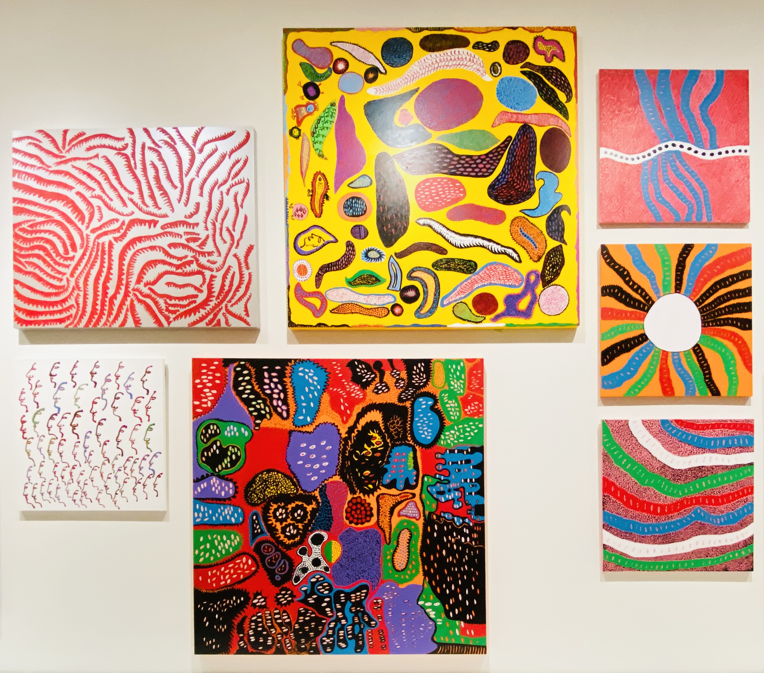 鮮明的用色風格