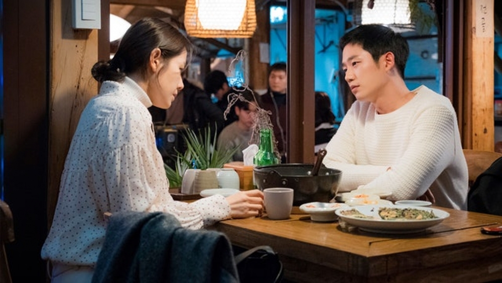 有網民認為女子解脫，也有人認為女子不應該在金錢上過於依賴男方。