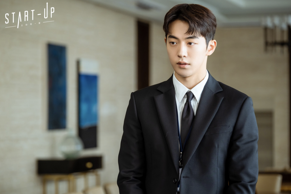 樓主透露自己移民英國後找不到工作。