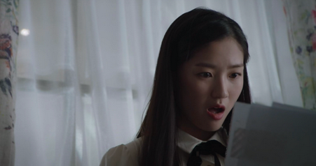 班主任得知是事主考得好，反而公開地打擊他