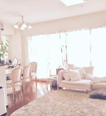 她在大阪的住宅