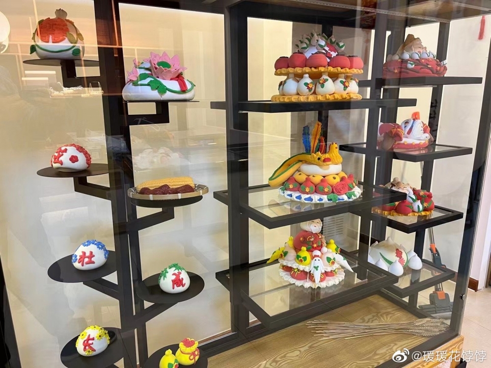 創業三年後,瑗瑗已經開了2間店面。