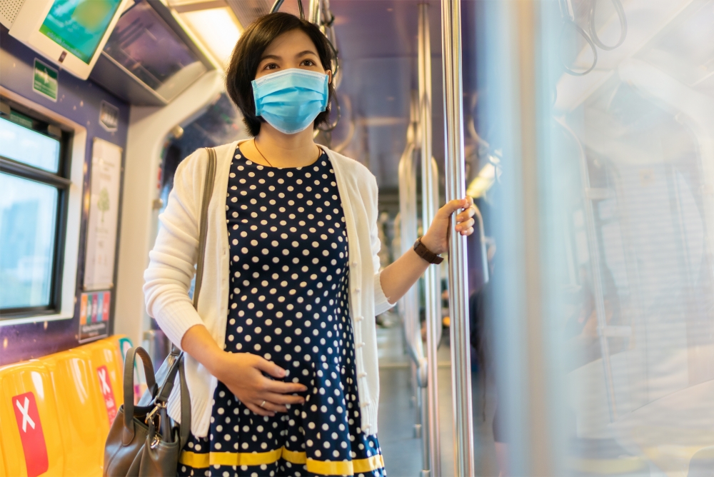 孕婦搭列車諸多不便,因此車廂都有專屬的孕婦關愛座。